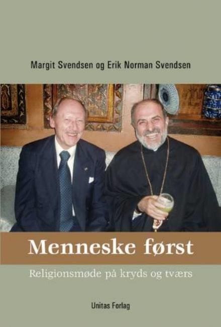Menneske først – religionsmøde på kryds og tværs